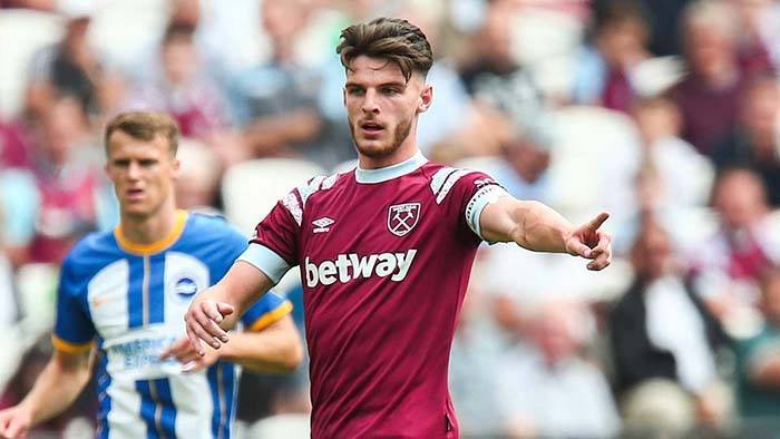 重庆铜梁龙冲超成功，重庆足球时隔4个赛季重返中超